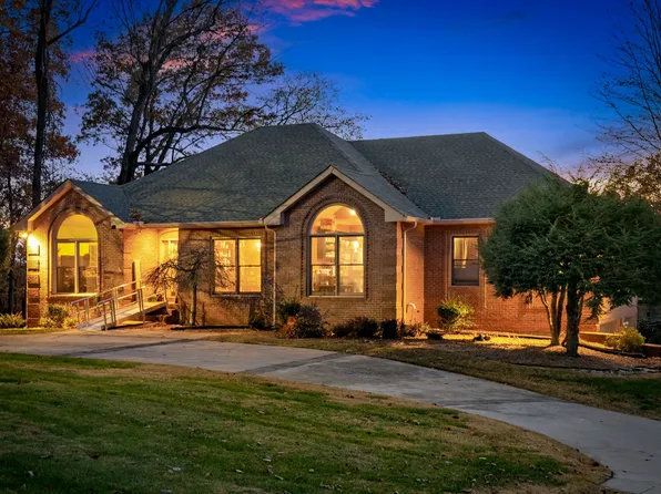 503 Trevino Trl, Springfield, TN 37172