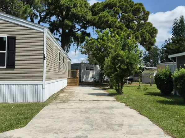 12 Temple Ave #12, Fort Pierce, FL 34982