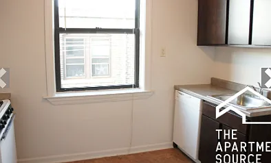 3 bed, 1236 sqft, $3,395 — Photo 4