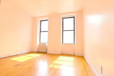Rented by Manhattan Spaces