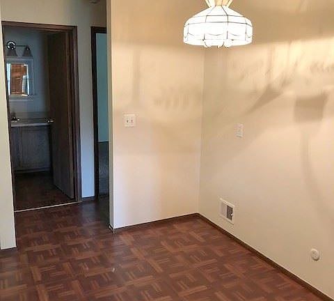 4th image of 9633 Elm St