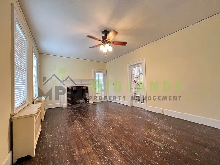 2501 Blossom St — Photo 17