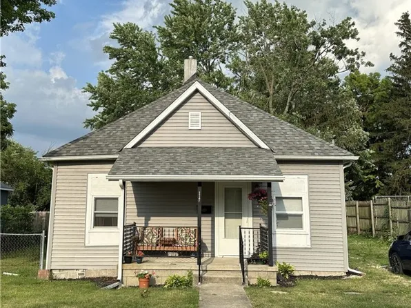 117 N Scott St, Westville, IL 61883