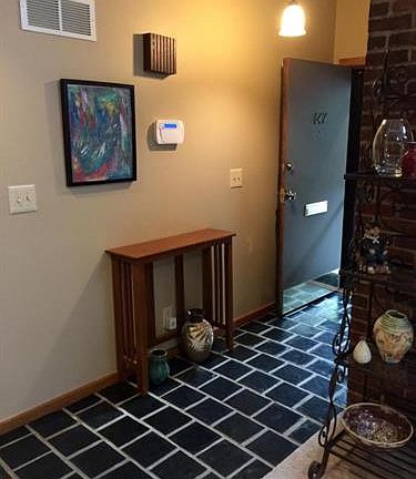 4th image of 147 Glen Cir