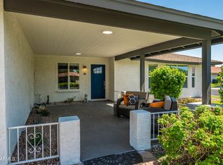 636 Leisure World, Mesa, AZ 85206