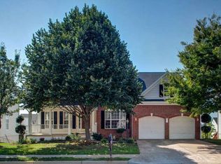 721 Emerald Hill Dr NE, Leesburg, VA 20176