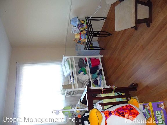 5th image of 3116 Glancy Dr
