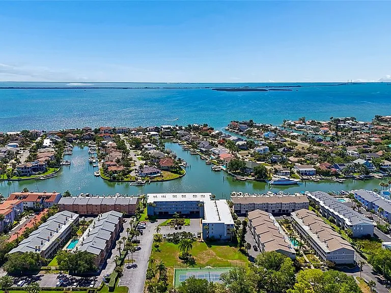 719 Pinellas Bayway S #301 — Photo 65