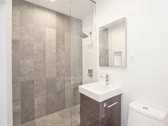 5th image of 180 7th Ave APT 1C