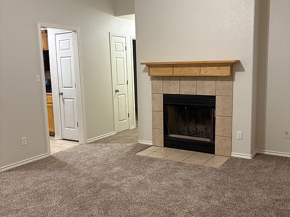 3rd image of 210 Sugarloaf Ave