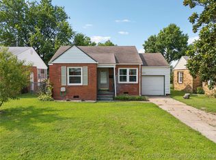 2512 E 3rd St, Tulsa, OK 74104