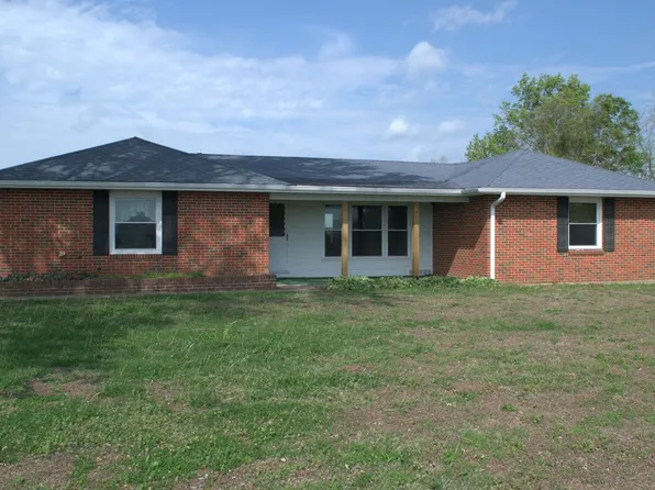 401 State Route H, Fayette, MO 65248
