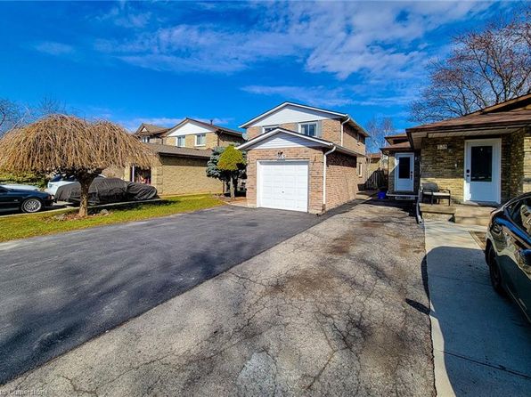 535 Upper Horning Rd, Hamilton, ON L9C 7P7