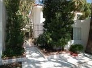 725 Lakeway Dr, El Paso, TX 79932