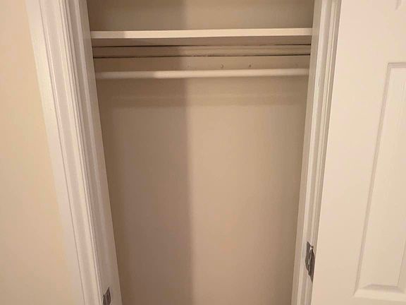 4th image of 4101 67th St APT 33