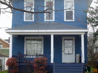 907 Walwood Pl, Kalamazoo, MI