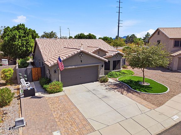 5th image of 3947 S SOHO Lane