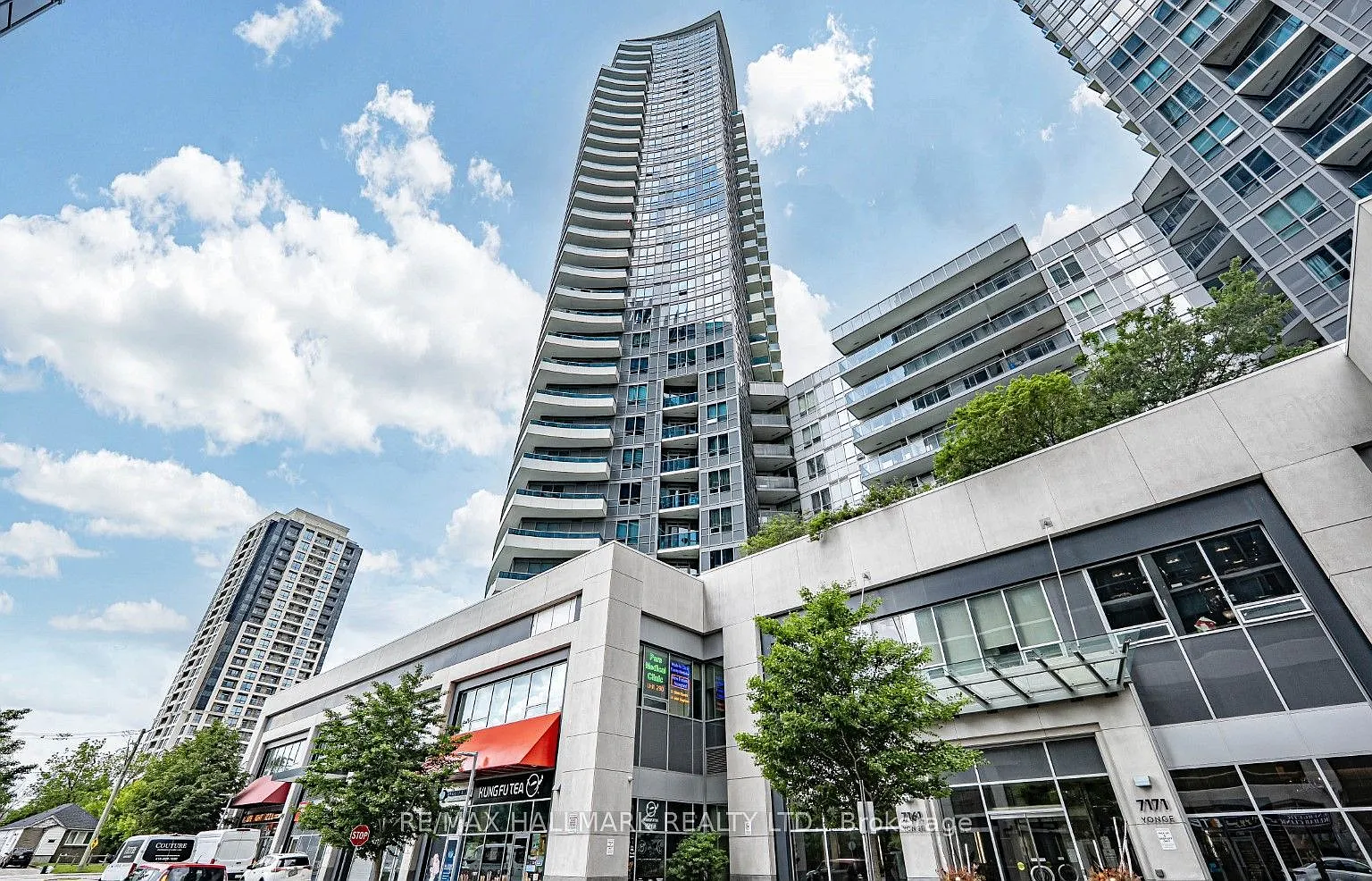 3 bed, $3,800 — Photo 1
