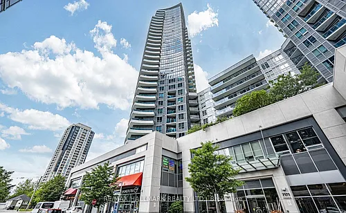 7171 Yonge St #Penthouse 301 Photo 1