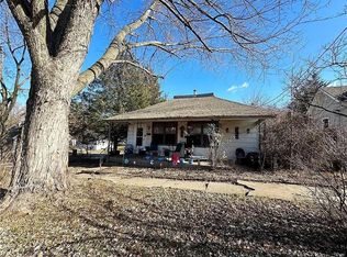 1215 N 19th St, Saint Joseph, MO 64501