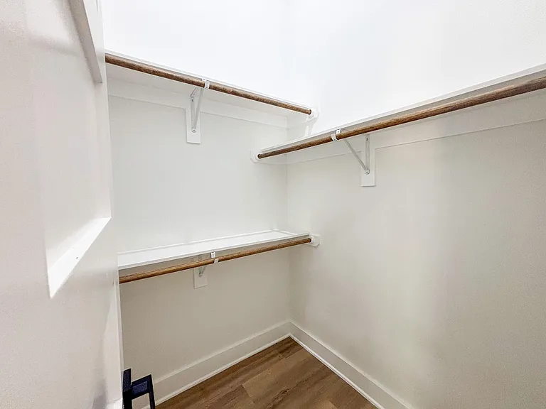 1031 Exotic Pine St #A — Photo 9