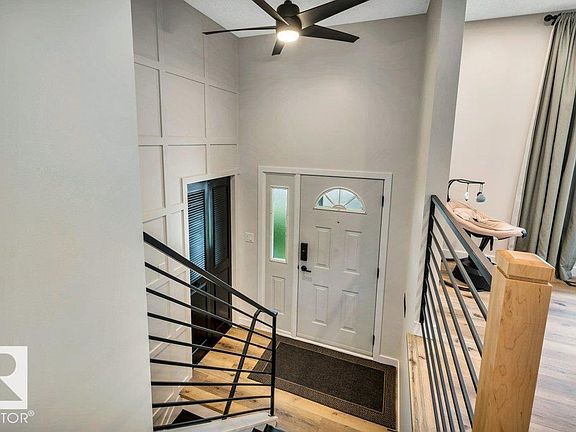 4th image of 166 Larose Dr
