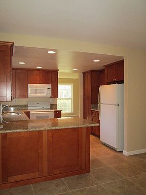 3rd image of 3756 Balboa Ter Unit A