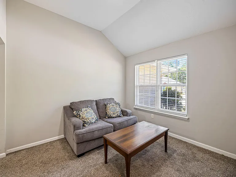 2056 Sylvan Lake Dr — Photo 12