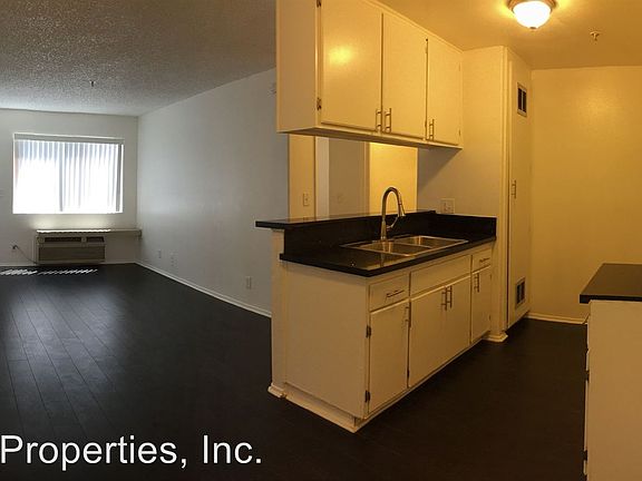2nd image of 356 S Rampart Blvd #4910255