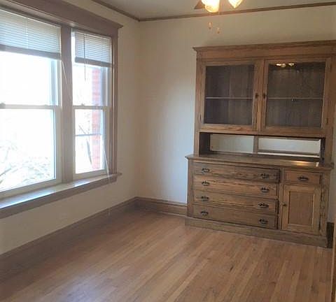 2nd image of 5237 N Winchester Ave #2