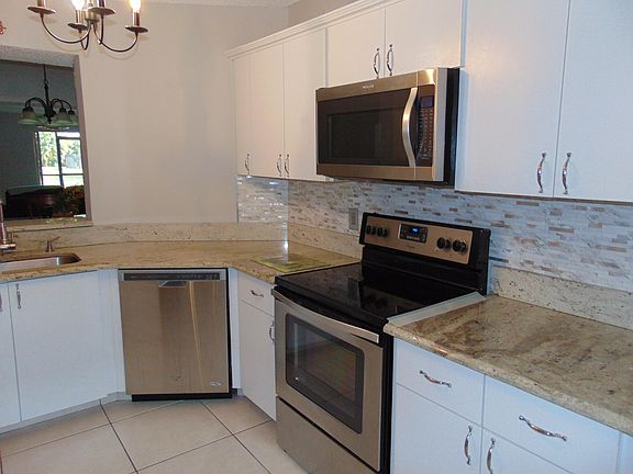 4th image of 9220 SW 14th Street #3103