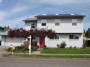 13605 SE Harrison Ct, Portland, OR 97233