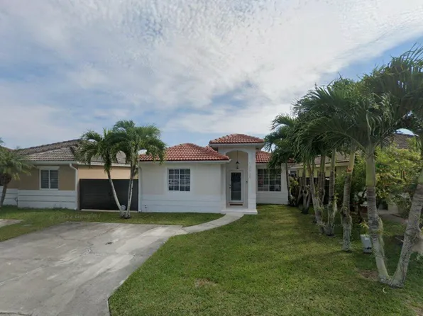 13925 SW 151st Ct, Miami, FL 33196