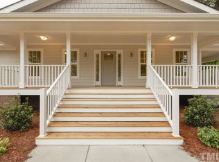 707 W Garden St, Lillington, NC 27546