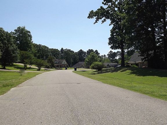 4th image of 9806 Mosby Dr