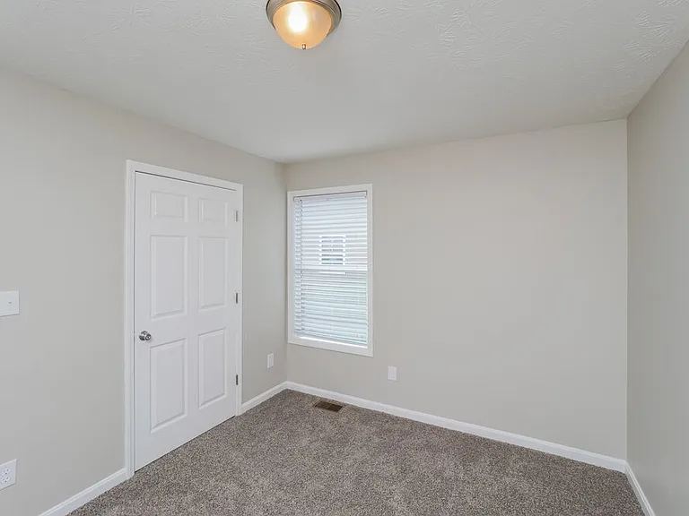 9906 Brooks Bend Rd — Photo 14