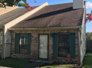 218 Woodland Cir, New Iberia, LA 70563