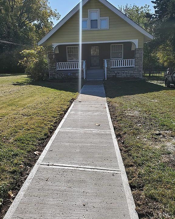 1st image of 3609 E 60th St