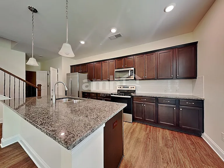 4806 Durant Ct — Photo 3