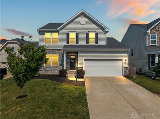 6300 Willow Oak Dr, Tipp City, OH 45371