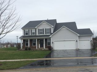 141 W Norwell Ln, Round Lake, IL 60073