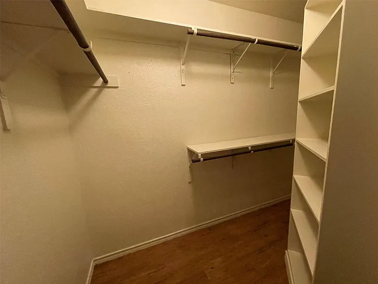 705 Rambling Ct — Photo 11