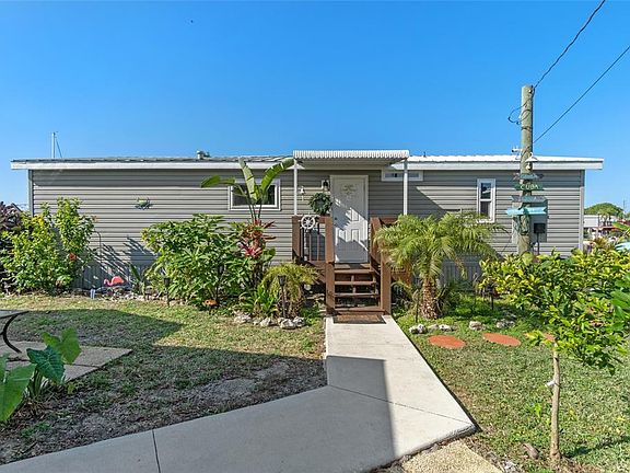 5th image of 13129 Keel Ct