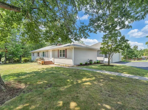 3561 Wright Rd SW, Roanoke, VA 24015