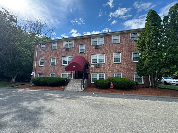 50 Danbury Dr APT 19, Methuen, MA 01844