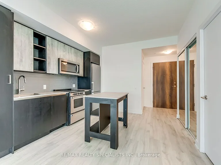 251 Manitoba St #914 — Photo 14