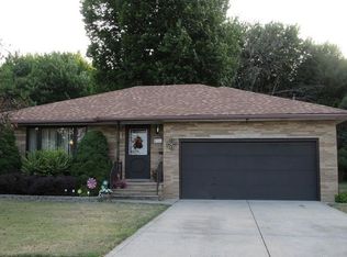 4786 Bentwood Dr, Brooklyn, OH