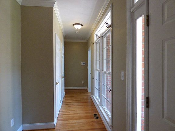 4th image of 216 Updike Pl