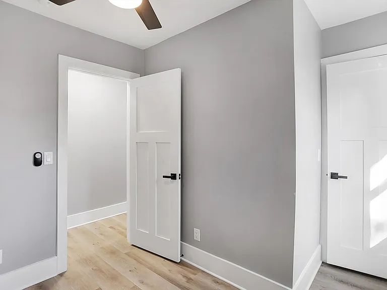 835 Weghorst St — Photo 12