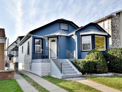 3710 N Page Ave, Chicago, IL, 60634